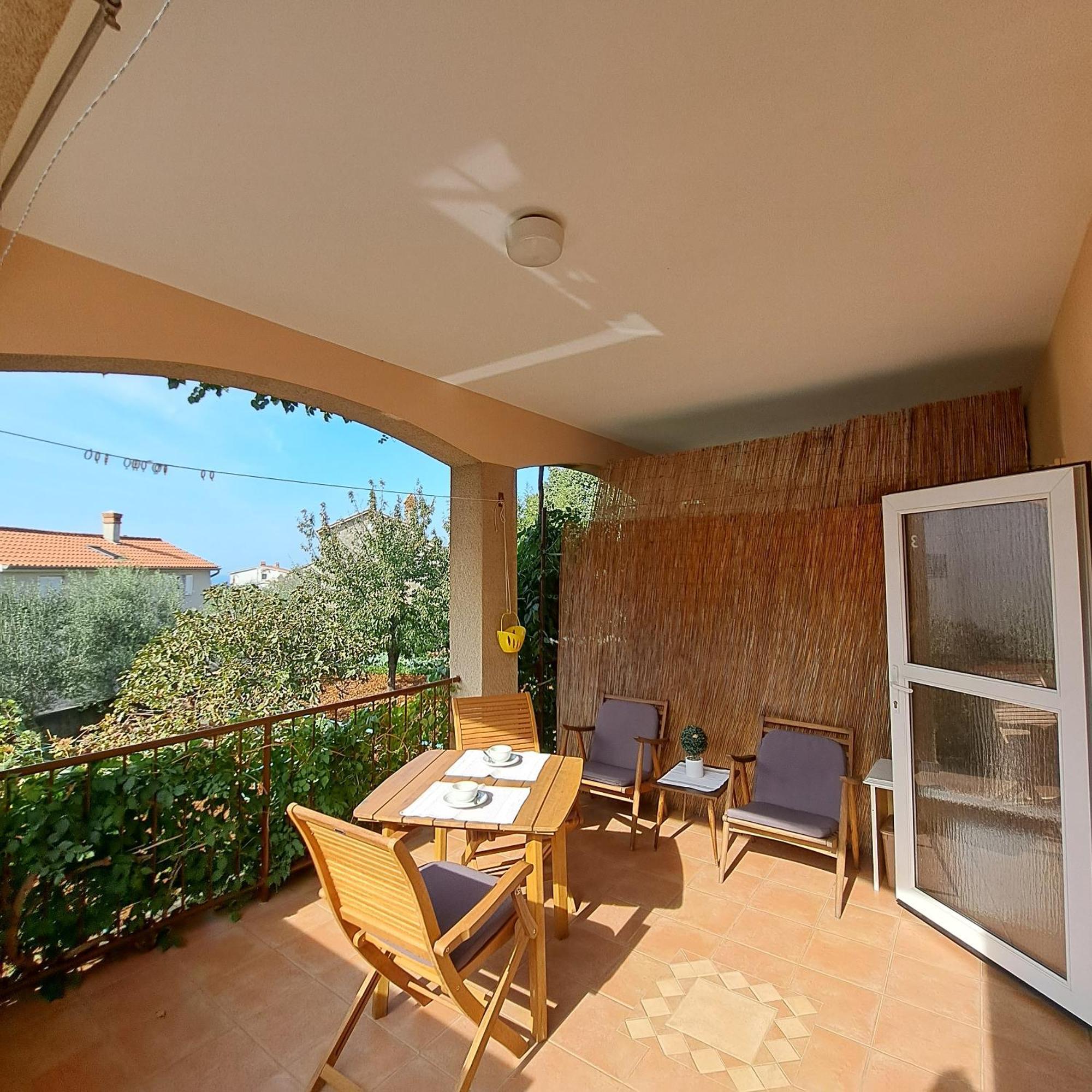Apartment Jelka Malinska Extérieur photo